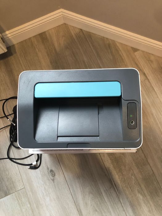 Принтер HP Laser 107w