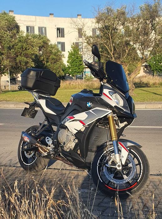 BMW S1000XR (2016) | 25.900km | Full Extras + Material de Origem
