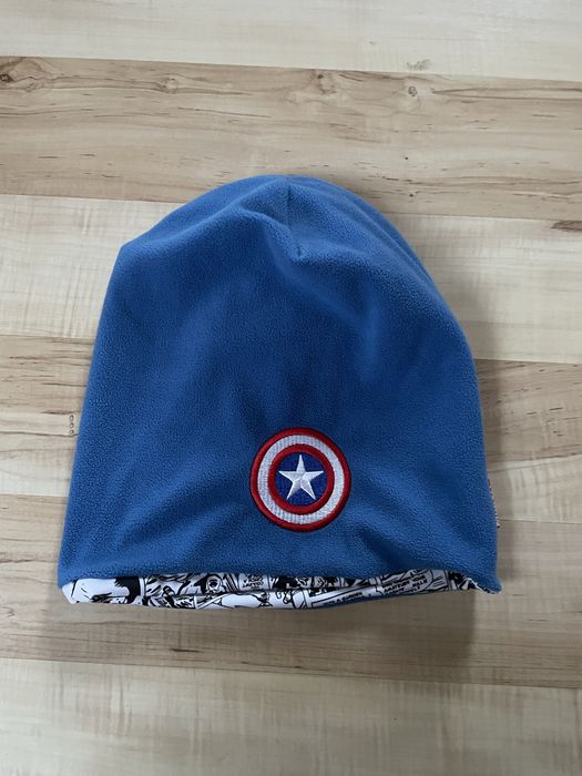 Czapka dwustronna Marvel