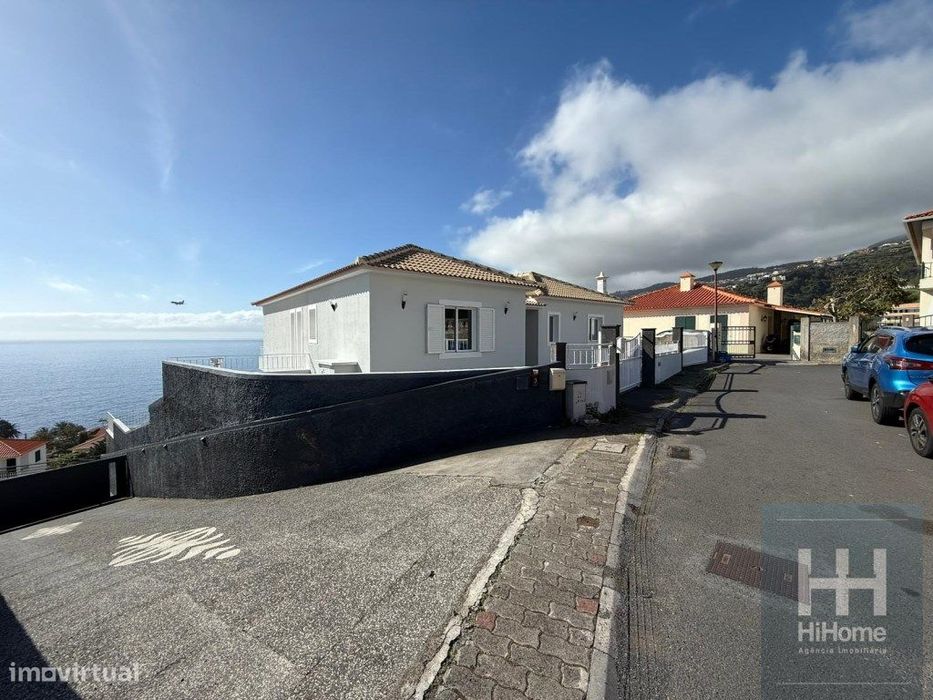 Moradia T3 de excelência com vista mar definitiva