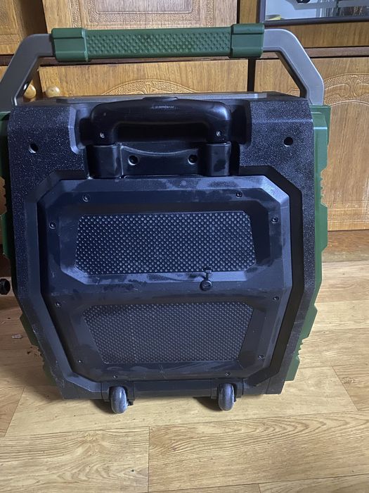 Продам аудіосистему (звукову станцію) Mac Audio MRS 777