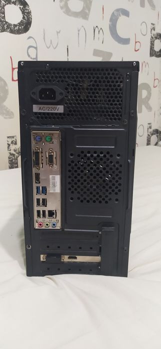 Системний блок Asus