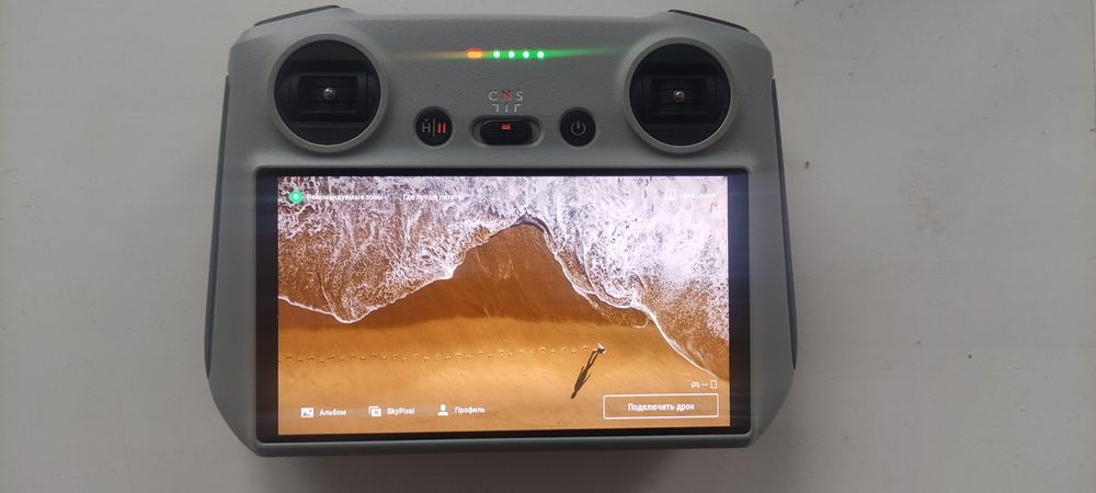 пульт дистанционного управления DJI RC (модель RM330),
