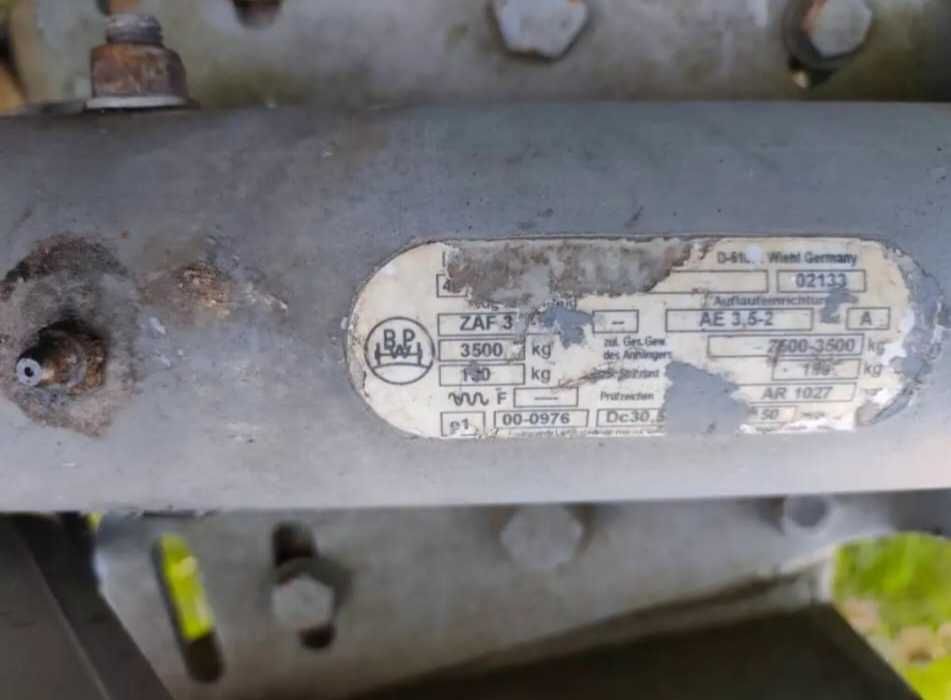 Reboque 3500kg com basculante