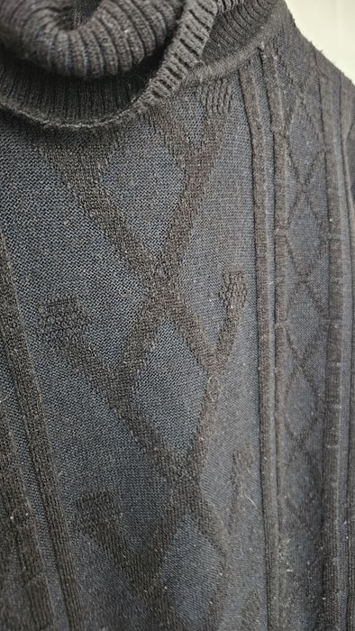Sweter czarny. Używane