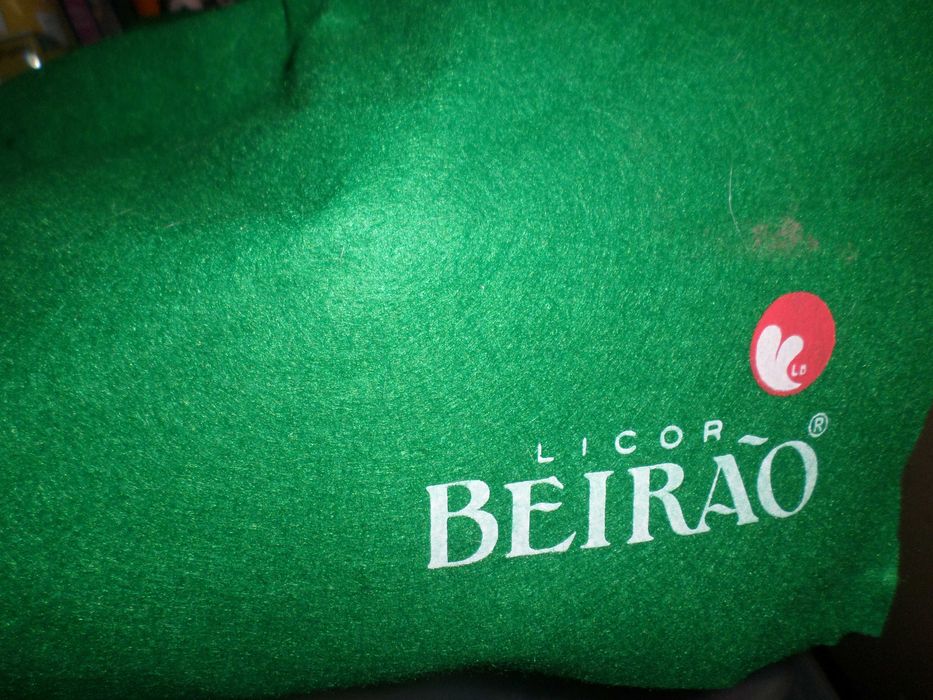 1 pano +1 baralho cartas Licor beirão