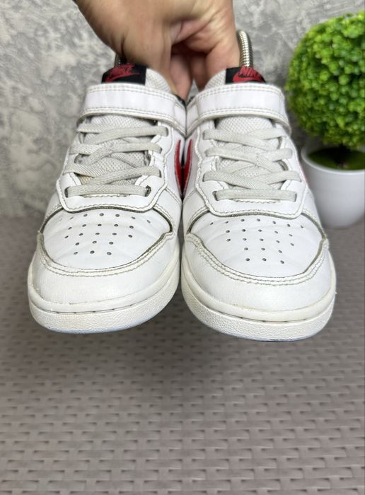 Nike Court Borough Low 2 кроссовки 32 размер детские кожаные белые