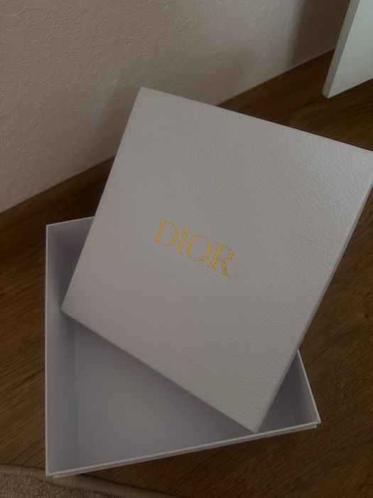 Коробка Dior оригінал