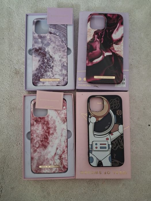 Etui na telefon.