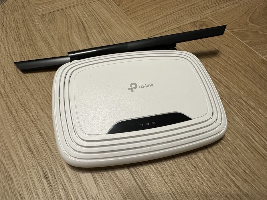 Router TP-LINK TL-WR841N