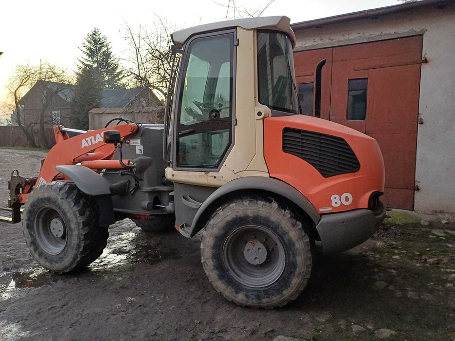 Ładowarka ATLAS 80