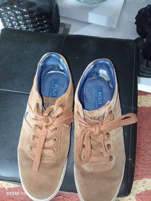 Sapatos polo em bom estado