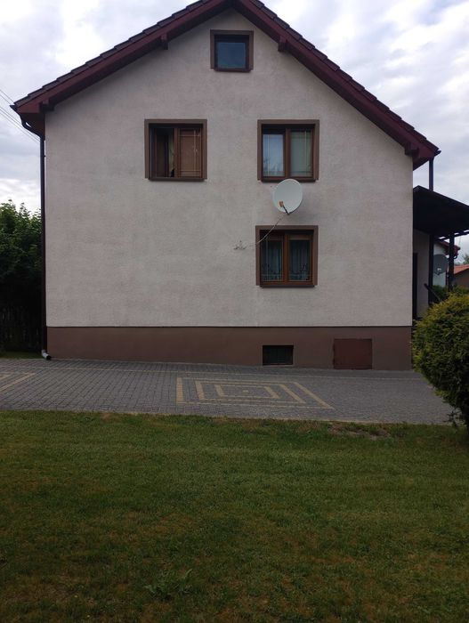 Dom nad rzeką sprzedam
