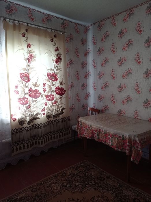 Будинок в жилому стані. Напруга 380 Вольт. Село Ковпита.