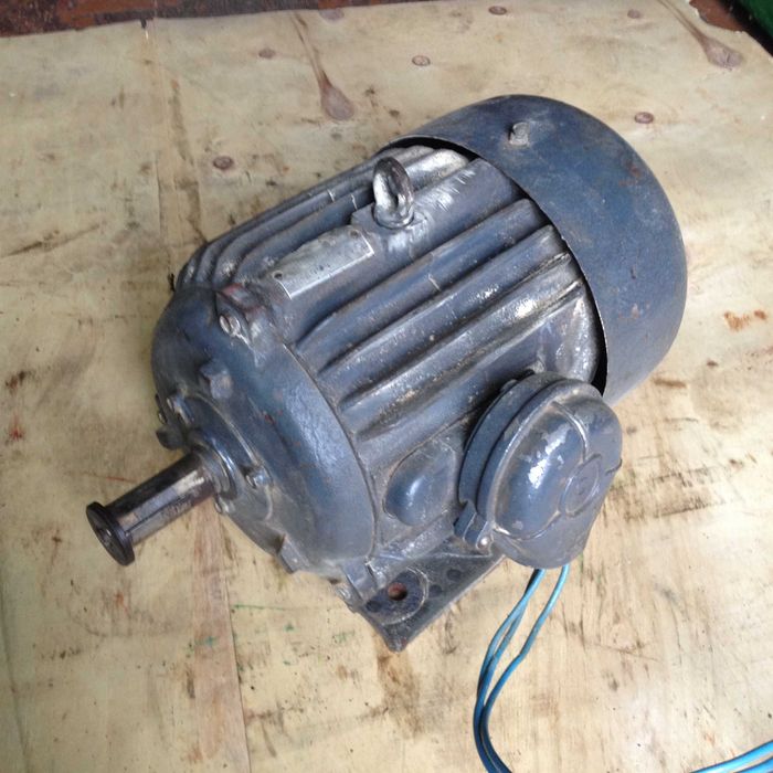 електро двигуни 3кв/1400об. 1.1кв/900об.4кв/2900об.