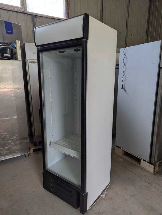 Холодильный шкаф Интер 550, б/у