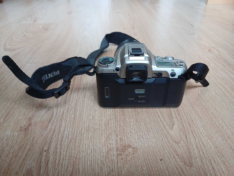 Máquina fotográfica Pentax MZ-7