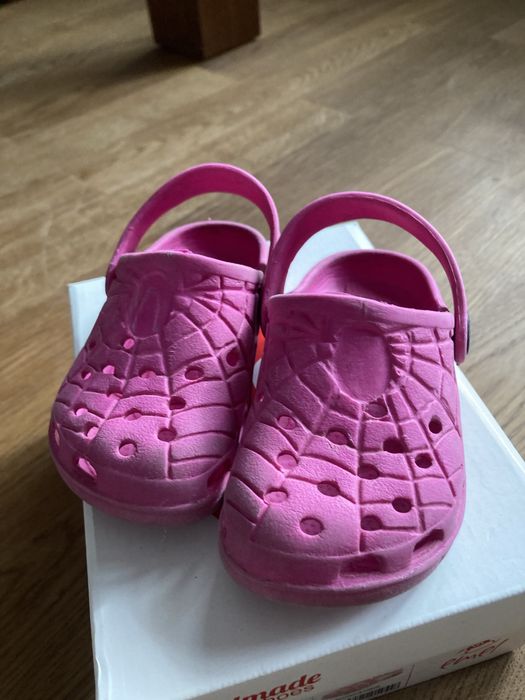 Buty dziewczęce klapki różowe rozmiar 22-23