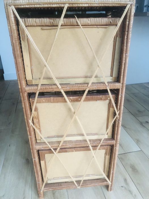 komada rattanowa