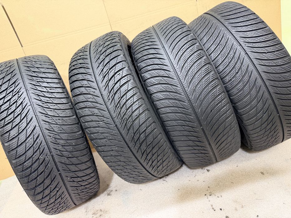 Michelin Pilot Alpin5 235/45/18 kpl 4 szt rok 2020 bieżnik 5,0-6,5 mm
