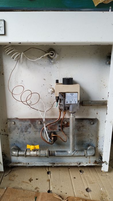 Продам кател бу одноконтурный Барский. звоните +380 50 848 7285 Барски