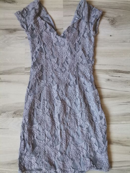 Sukienka koronkowa S