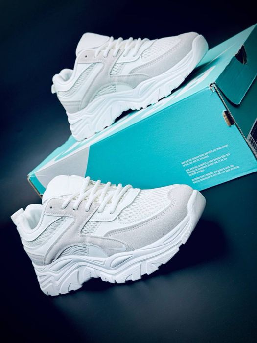 Новая коллекция женские кроссовки nike белые кожаные красовки найк