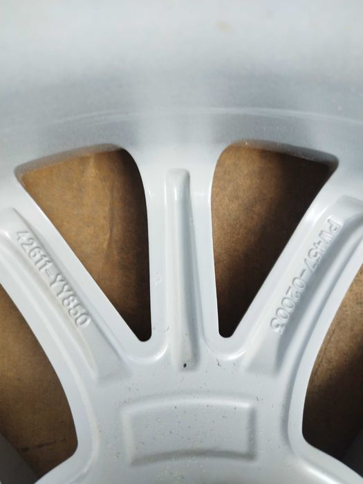 ZIMOWE koła komplet 225/45R17 Czujniki oryginalne TOYOTA Corolla e21, Auris, Verso