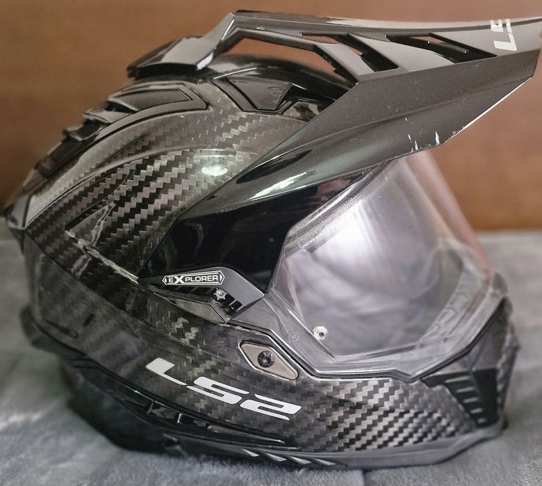 Capacete L52 Carbon