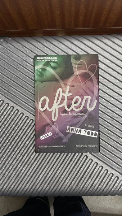 Livros “After” de Anna Todd