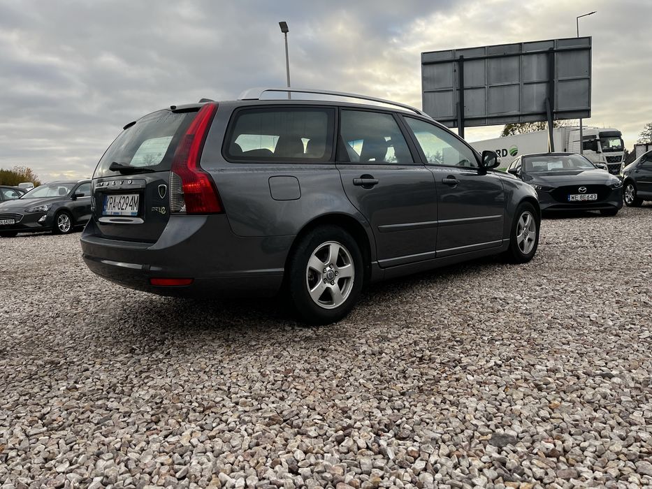 Volvo v50 1.6 d 2012r