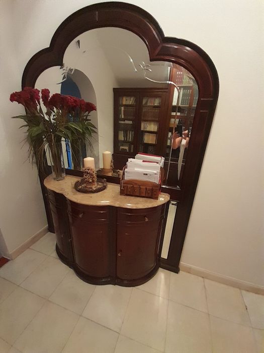 Sapateira com espelho