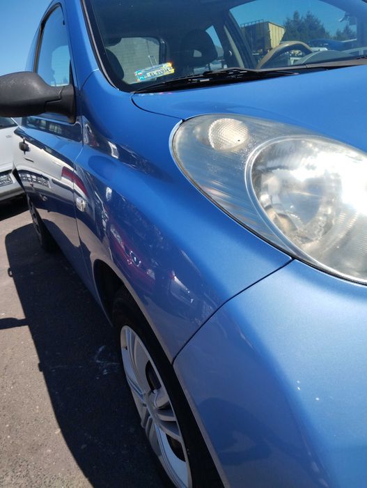 Nissan Micra K12 1.2i 3D 2003r.Błotnik przedni prawy.