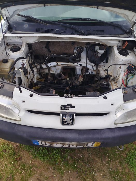 Carroçaria Peugeot Partner