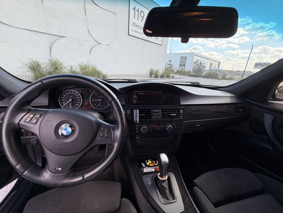 BMW E91 2011р.2.0D