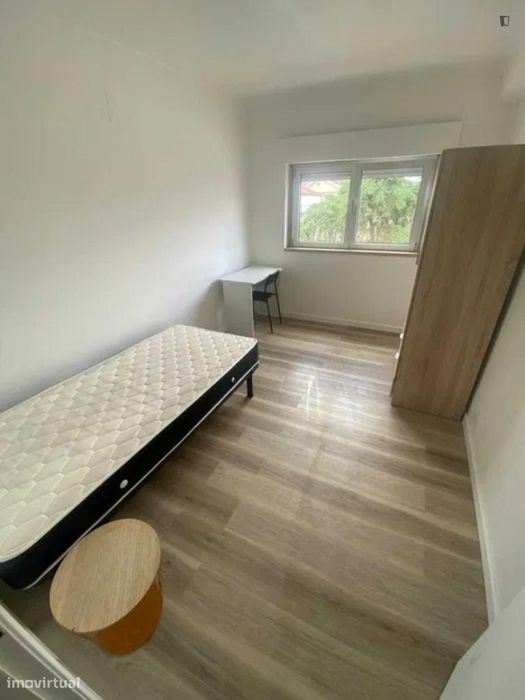 Quarto - localizado em Leiria