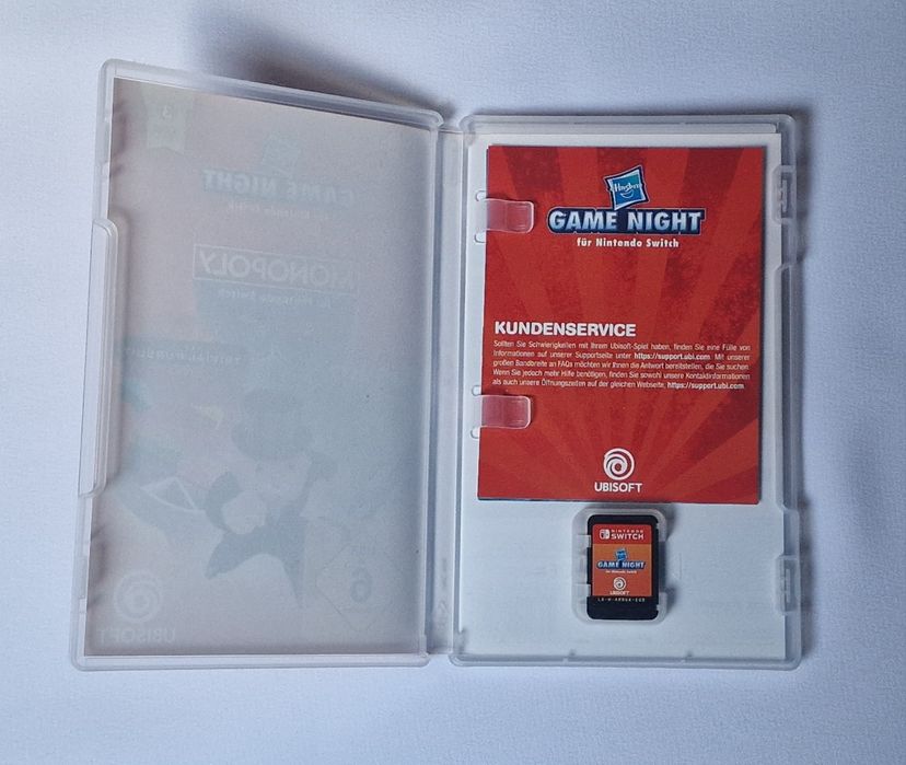 Nintendo Switch Hasbro Game Night (Monopoly + Risk + Trivial Pursuit)