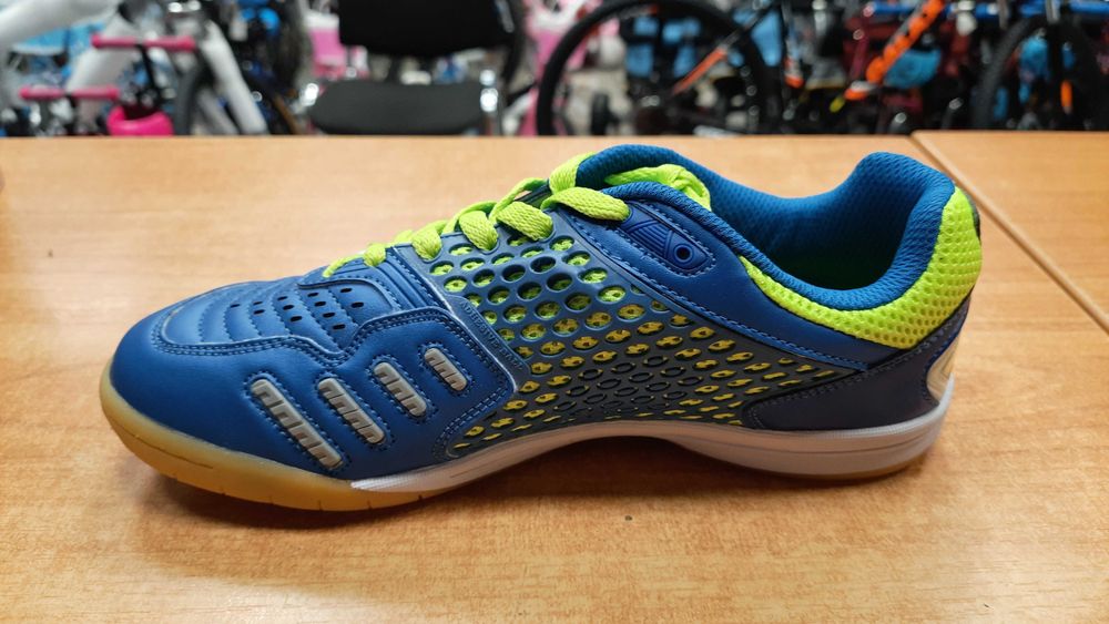 Buty halowe American ( rozmiar 38 )