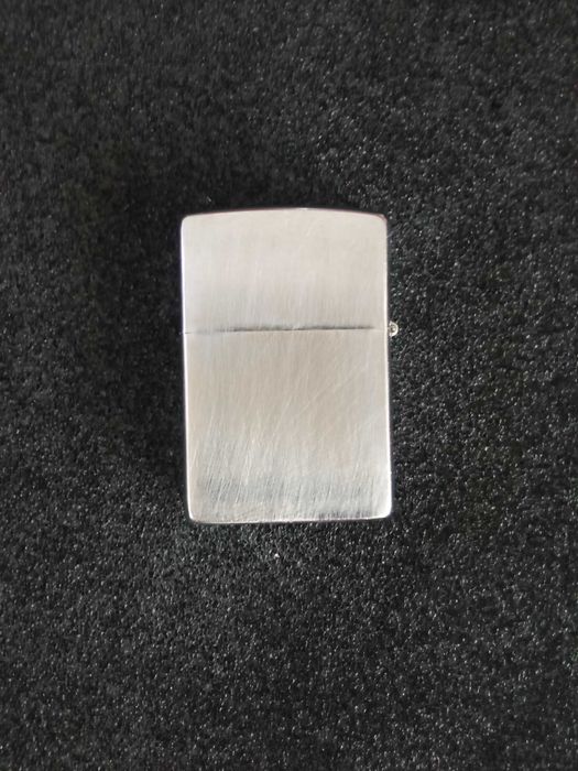 Zippo do ano 1996