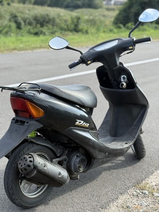 Продам скутер Honda Dio