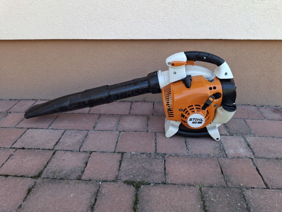 Dmuchawa spalinowa do liści Stihl BG 86 BG86