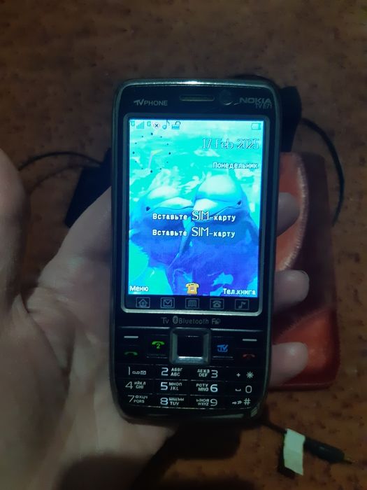 Самсунг на 2 симки 650 гр