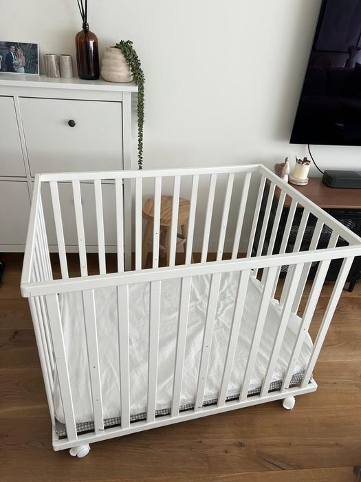 Cama bassinet de bebé com colchão | Baby bassinet bed with mattress
€69
 
 · Lisboa,
Posted
3 weeks ago