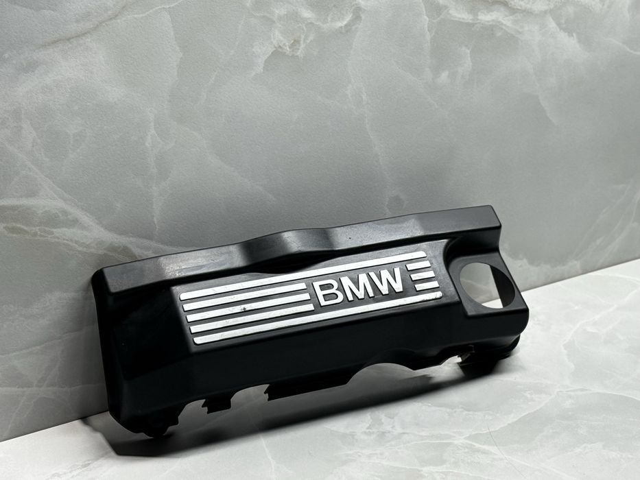 Декоративна Кришка Двигуна Е46 Н42 Н46 316і 318і Крышка мотора Движка