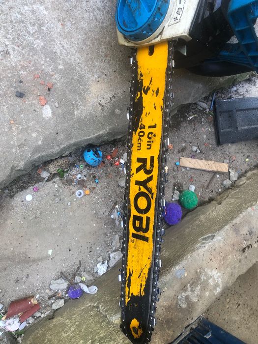 Moto serra em muito bom estado