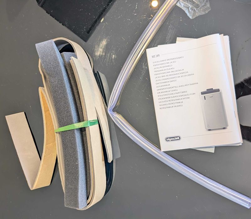 Ar Condicionado / Desumidificador De’Longhi Pinguino Silent 9800