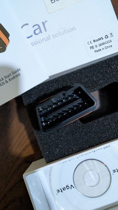 Професіональний сканер OBD II ( iCar)