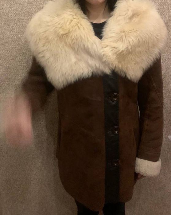 Натуральная кожа и мех!Женская дубленка