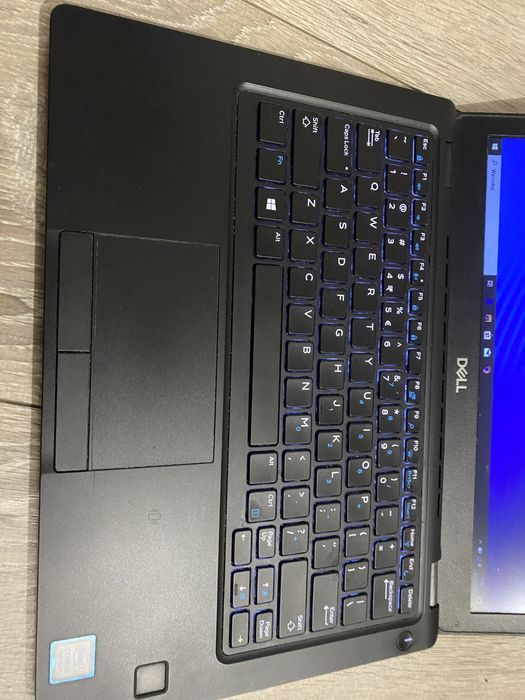 Laptop Dell i5-8gen dysk ssdm2-256gb Windows 10Pro, Nowa bateria