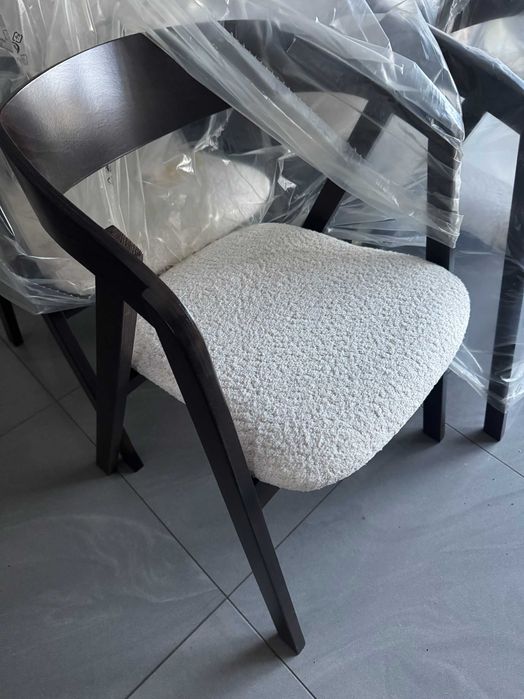 ZESTAW Stół FI 100 + 4x Krzesło drewniane